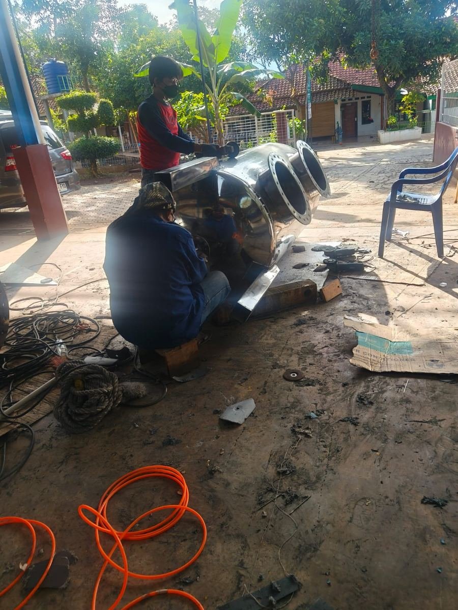 Fabrikasi Tangki Stainless Steel